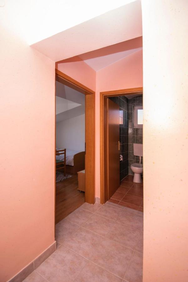 Family Holiday Apartments Lucia 보디체 외부 사진