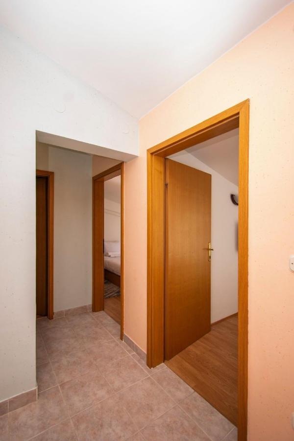 Family Holiday Apartments Lucia 보디체 외부 사진