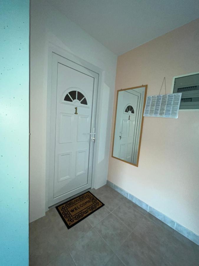 Family Holiday Apartments Lucia 보디체 외부 사진